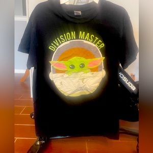 Hot Topic - Yoda short sleeve T-shirt, black and green. Worn once. Size small.